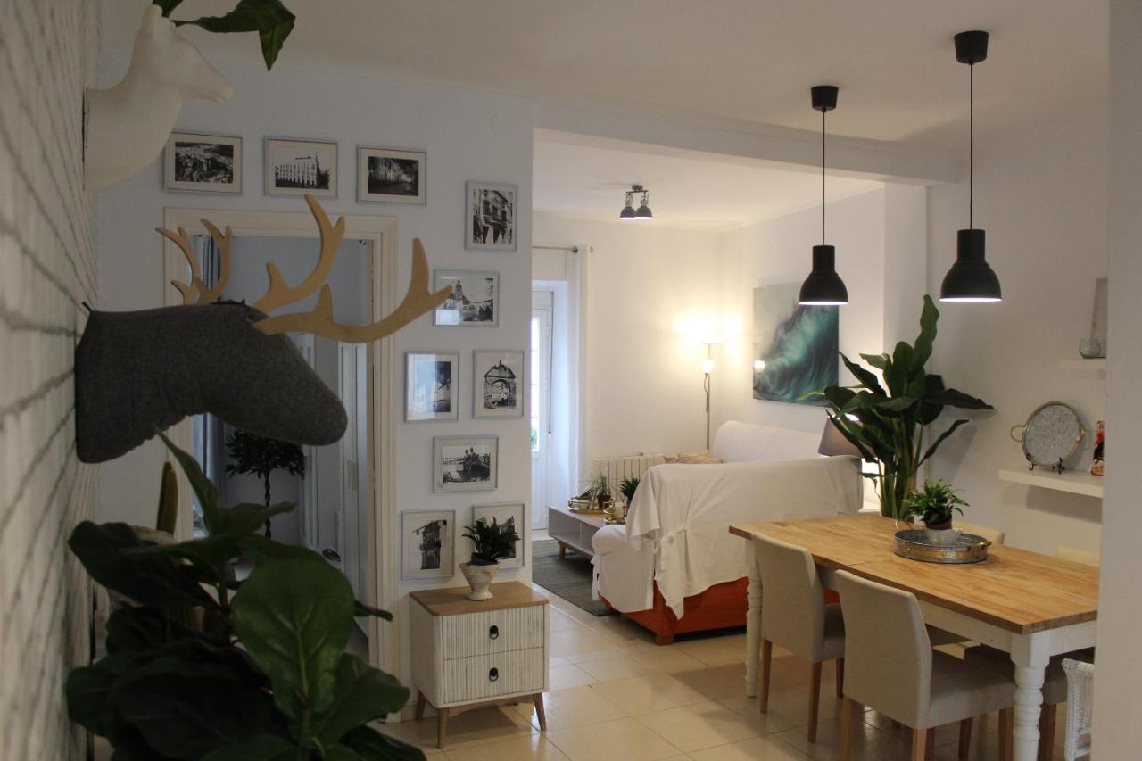 Lola'S Apartment Ronda Exterior photo